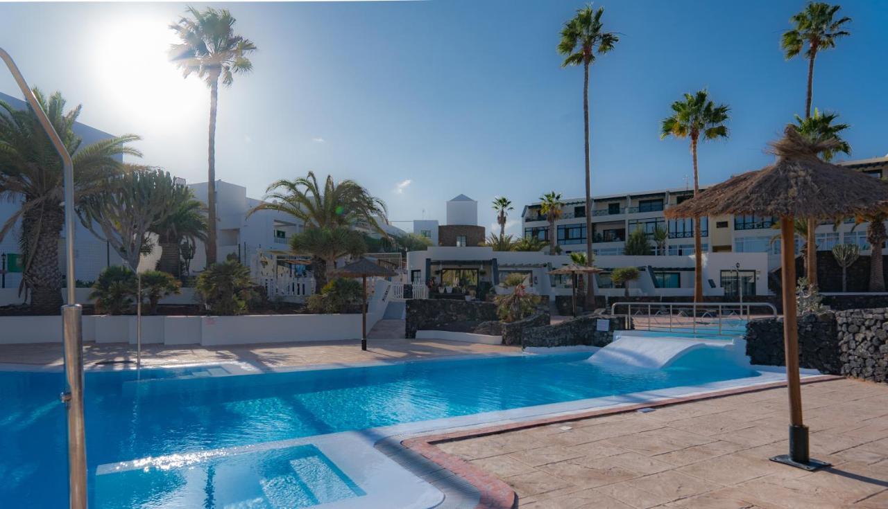 Luxury Estudio En Playa Roca A Primera Linea Del Mar Costa Teguise Εξωτερικό φωτογραφία