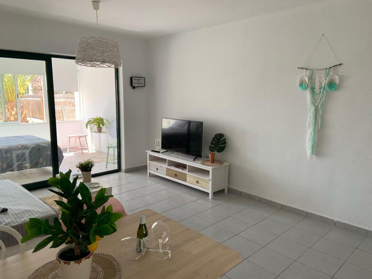 Luxury Estudio En Playa Roca A Primera Linea Del Mar Costa Teguise Εξωτερικό φωτογραφία
